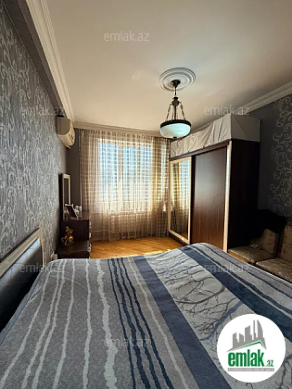 Satılır 3 otaqlı yeni tikili 90 m²