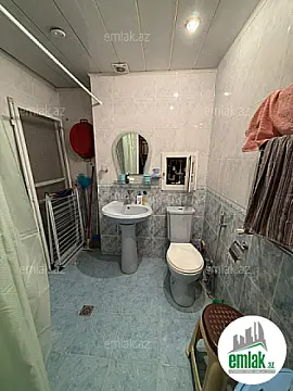 Satılır 2 otaqlı yeni tikili 60 m²