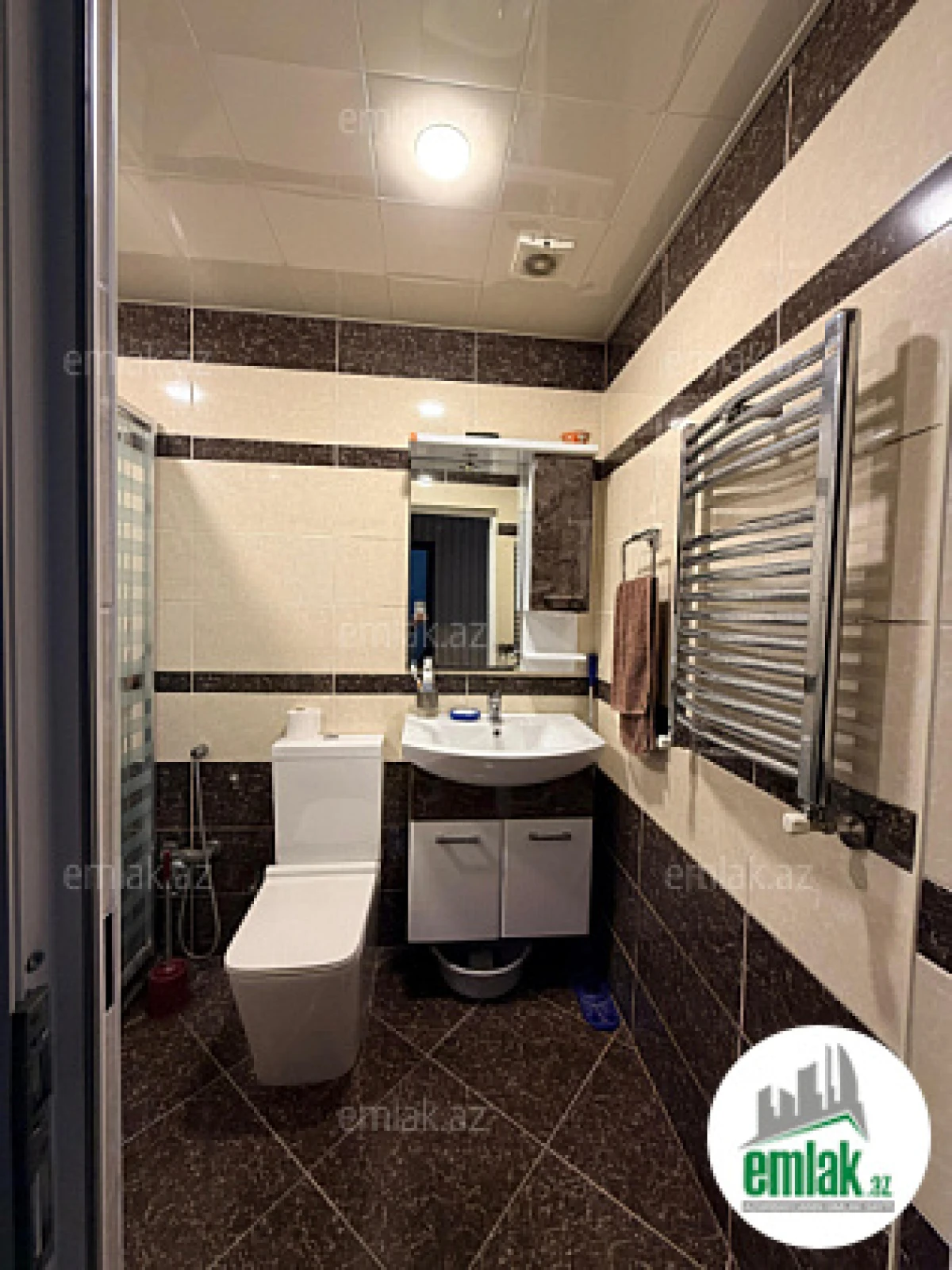 Satılır 2 otaqlı yeni tikili 65 m²