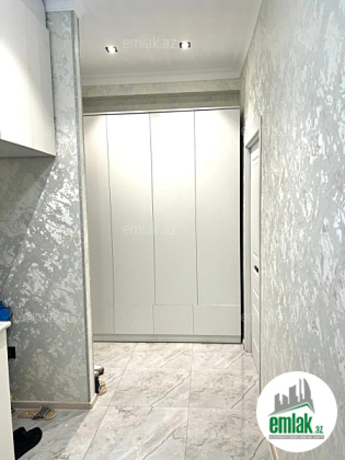 Satılır 2 otaqlı yeni tikili 48 m²