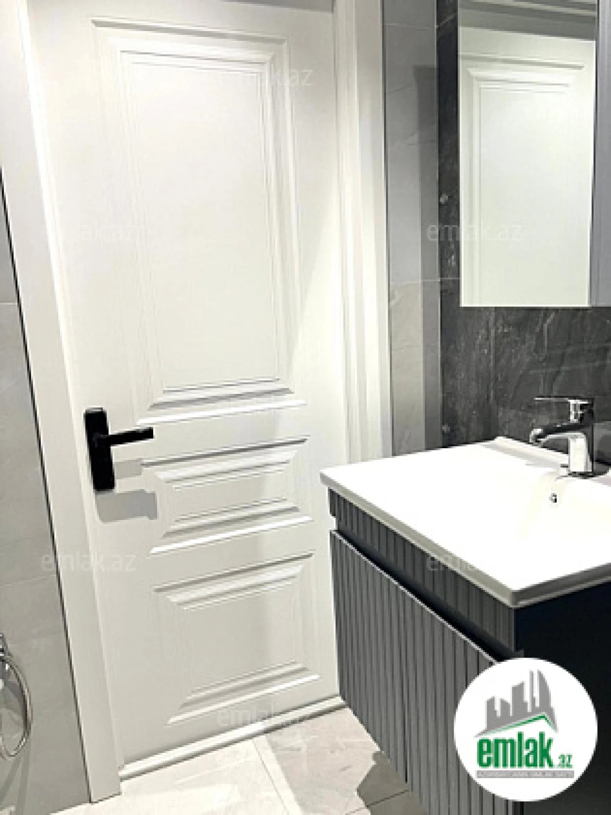 Satılır 2 otaqlı yeni tikili 48 m²