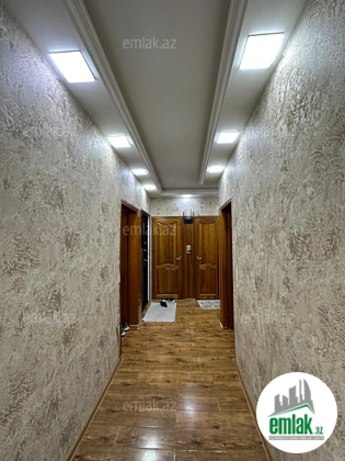 Satılır 3 otaqlı köhnə tikili 60 m²