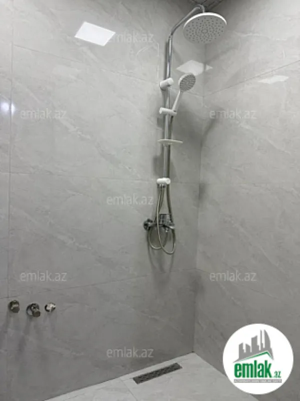 Satılır 1 otaqlı köhnə tikili 20 m²