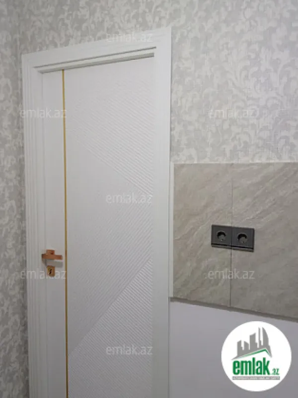 Satılır 1 otaqlı köhnə tikili 20 m²