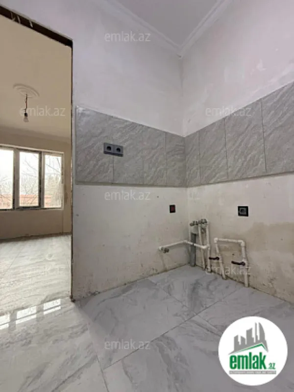 Satılır 1 otaqlı köhnə tikili 20 m²