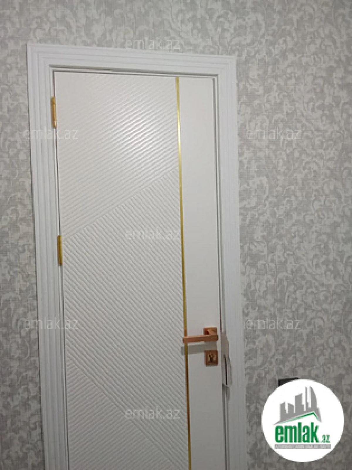 Satılır 1 otaqlı köhnə tikili 20 m²