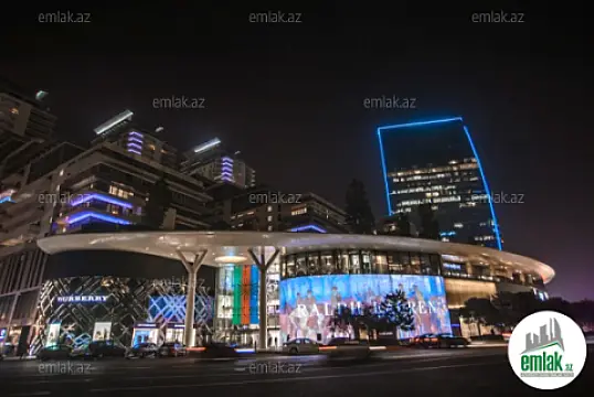 Satılır 4 otaqlı yeni tikili 180 m² — Bakı 4 otaq 180.00 m²