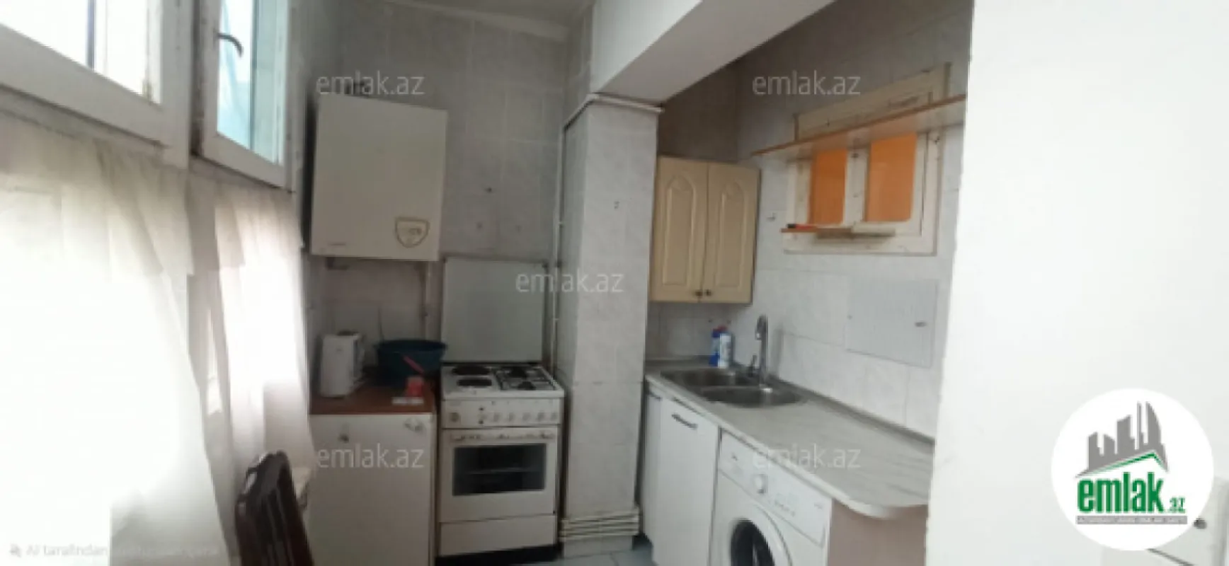 Satılır 3 otaqlı köhnə tikili 75 m²