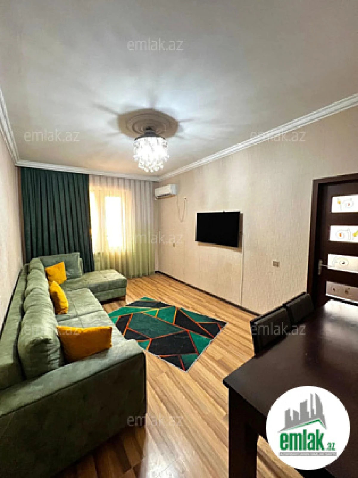 Satılır 2 otaqlı köhnə tikili 50 m²