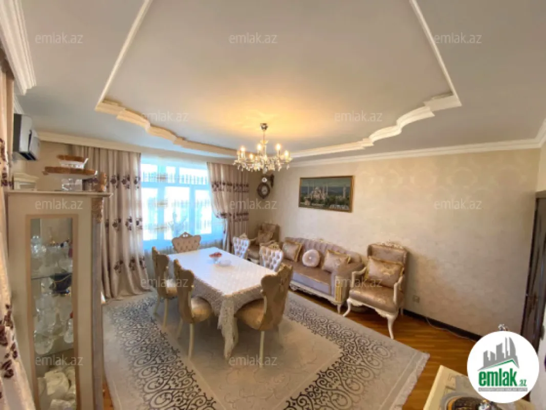 Satılır 4 otaqlı yeni tikili 140 m²