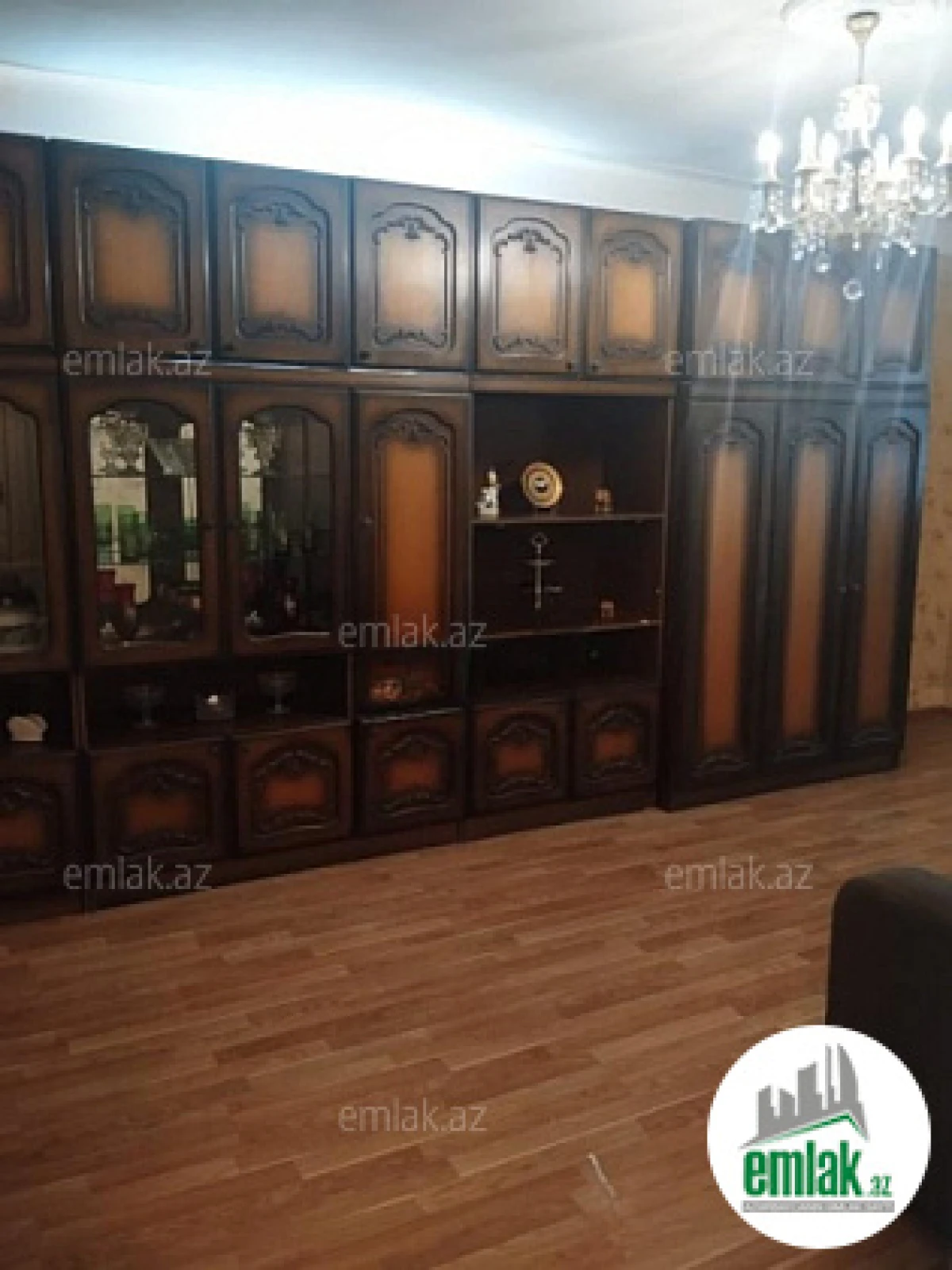 Satılır 3 otaqlı yeni tikili 130 m²