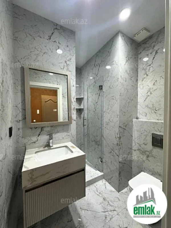 Satılır 3 otaqlı yeni tikili 120 m²