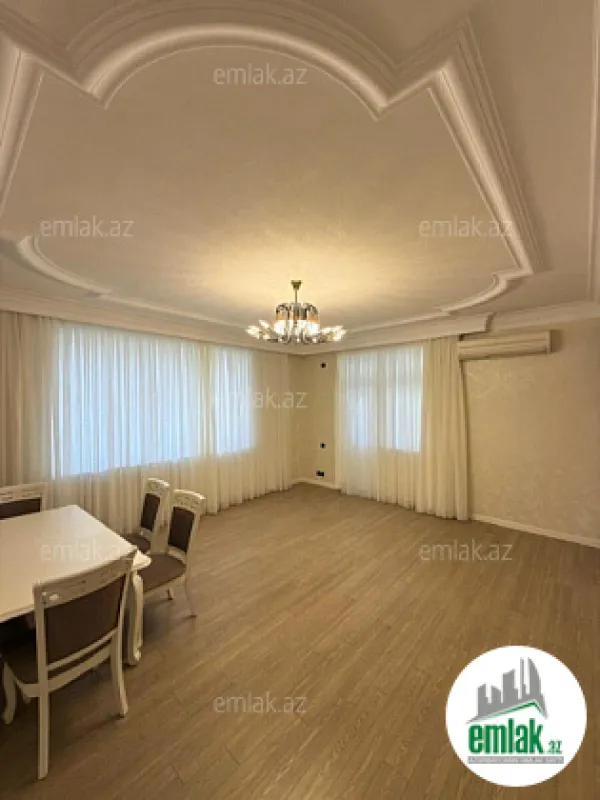 Satılır 3 otaqlı yeni tikili 120 m²
