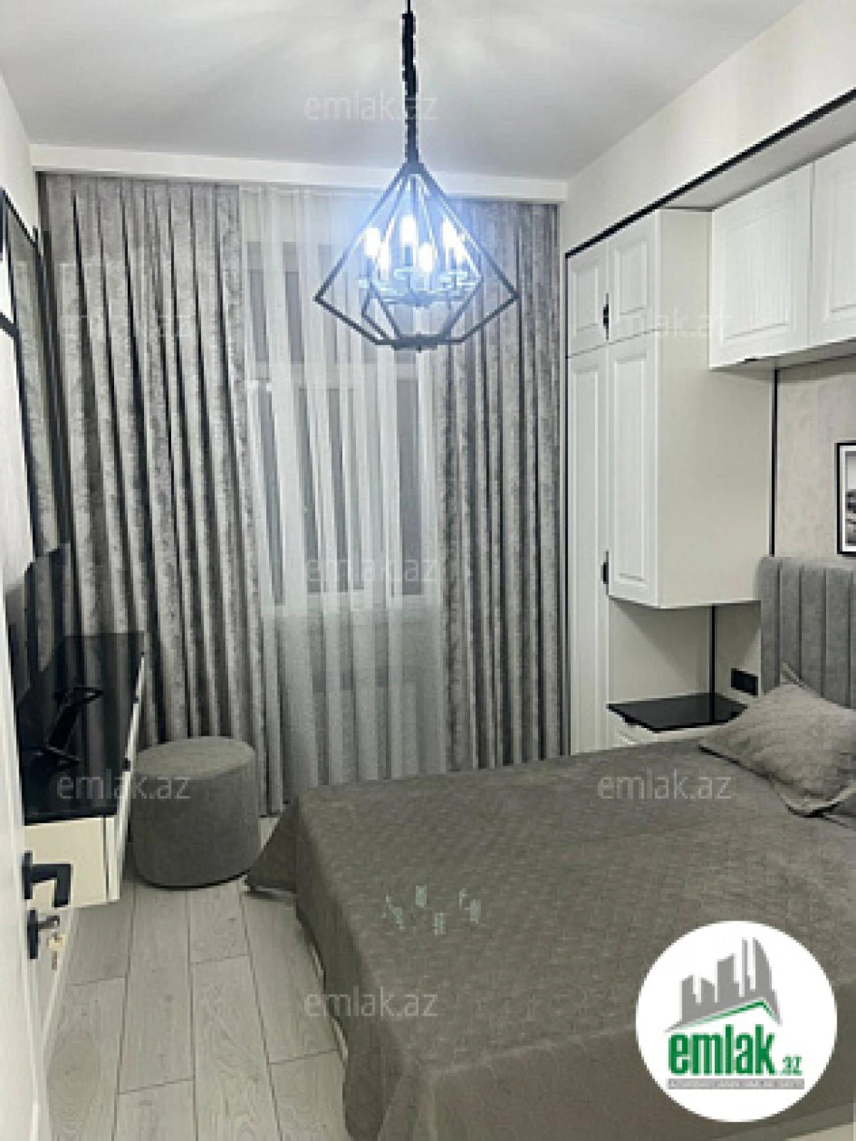 Satılır 2 otaqlı yeni tikili 60 m²