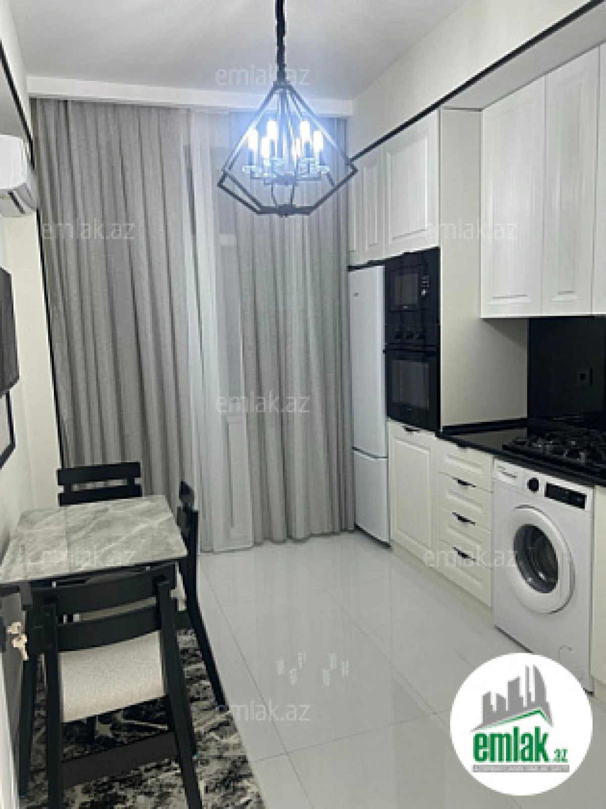 Satılır 2 otaqlı yeni tikili 60 m²