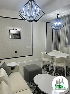 Satılır 2 otaqlı yeni tikili 60 m²