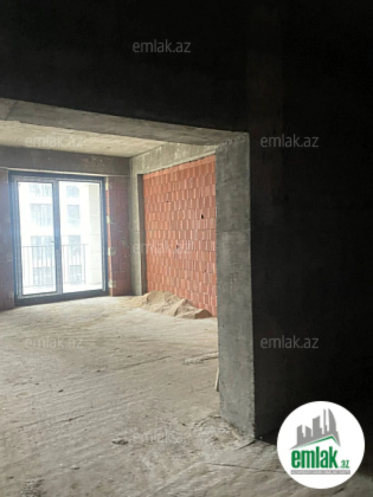 Satılır 3 otaqlı yeni tikili 118 m²
