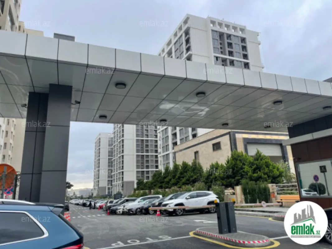 Satılır 3 otaqlı yeni tikili 118 m²