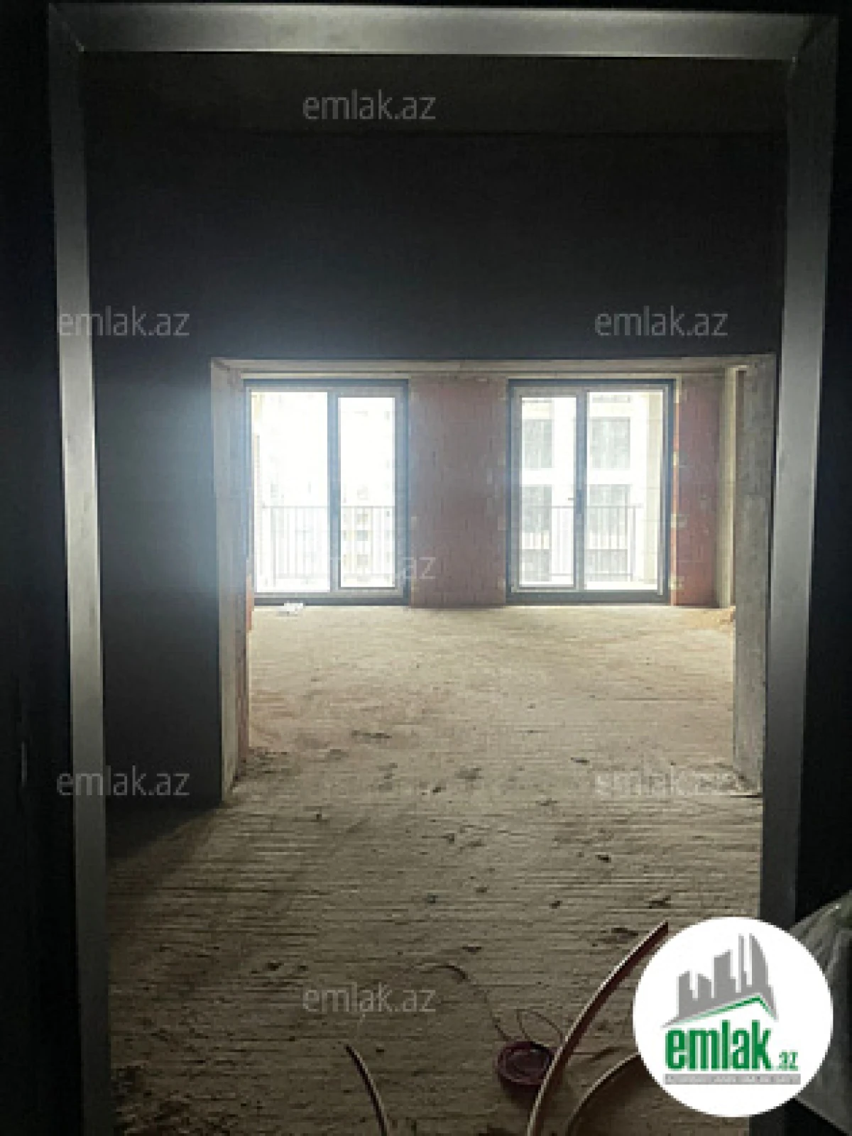 Satılır 3 otaqlı yeni tikili 118 m²