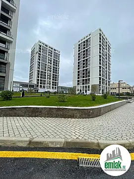 Satılır 3 otaqlı yeni tikili 118 m²