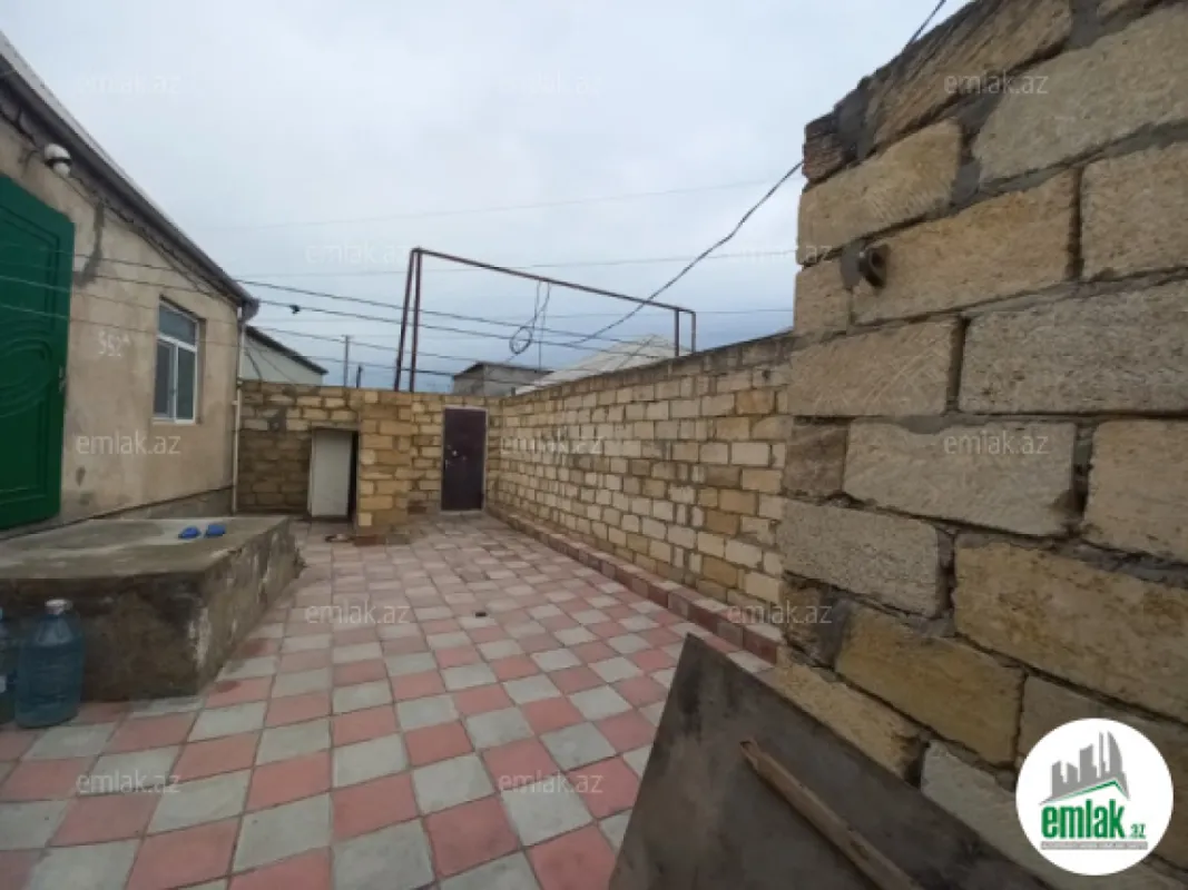 Satılır 3 otaqlı həyət evi 75 m²
