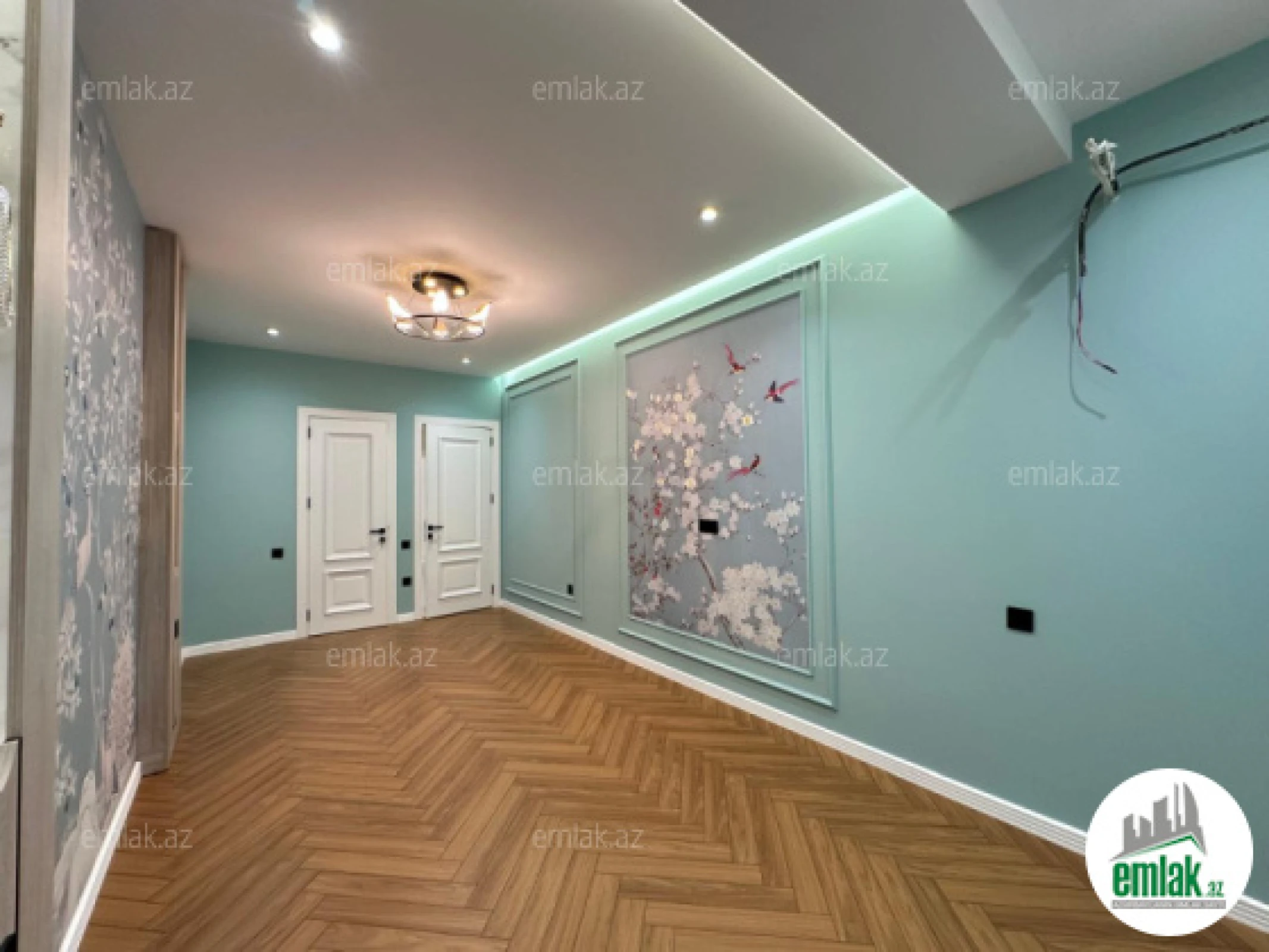 Satılır 4 otaqlı yeni tikili 140 m²