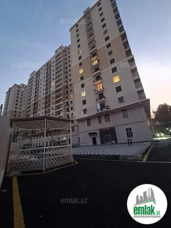 Satılır 4 otaqlı yeni tikili 140 m²