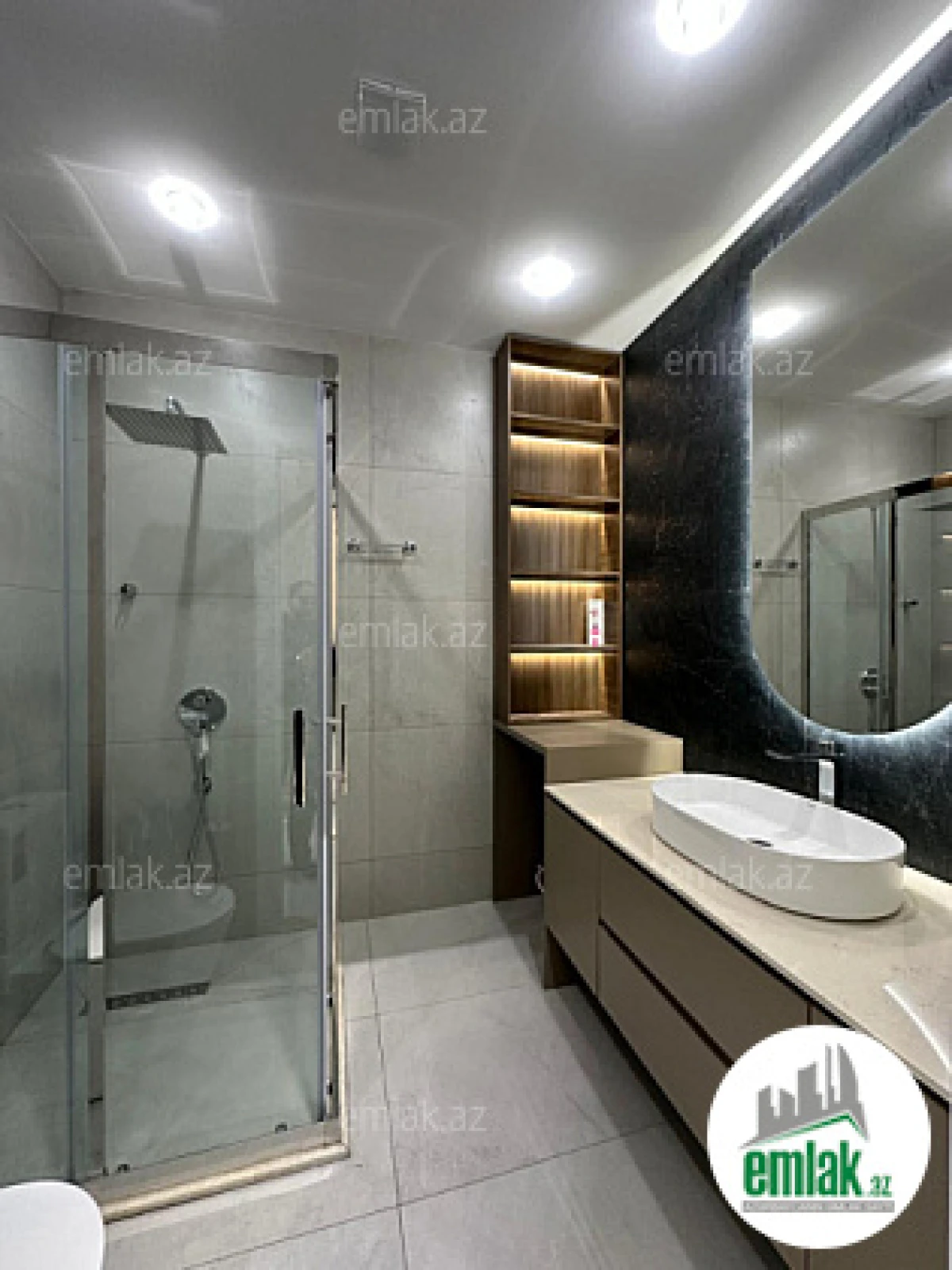 Satılır 4 otaqlı yeni tikili 140 m²