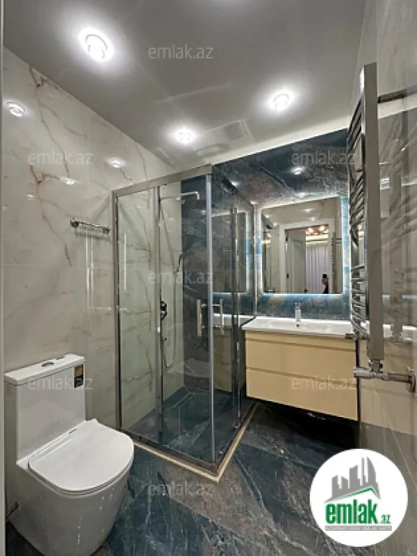 Satılır 4 otaqlı yeni tikili 140 m²