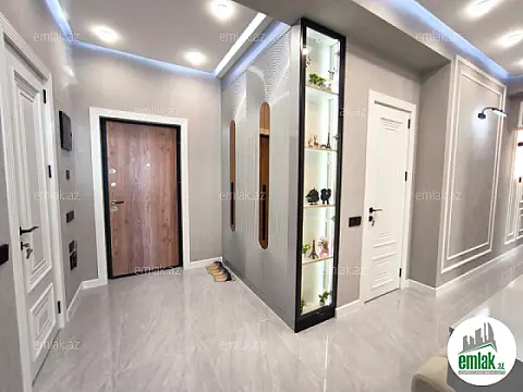 Satılır 3 otaqlı yeni tikili 105 m²