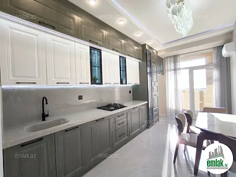 Satılır 3 otaqlı yeni tikili 105 m²