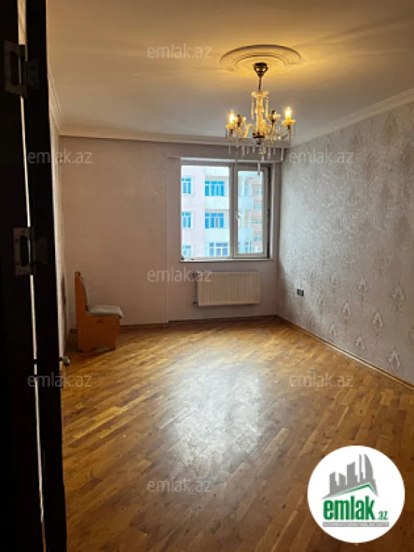 Satılır 2 otaqlı yeni tikili 70 m²