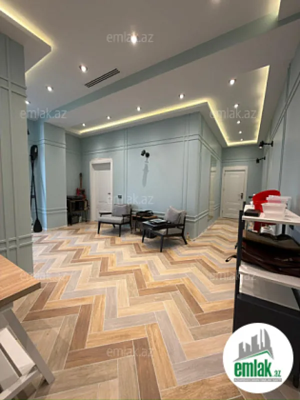 Satılır 2 otaqlı yeni tikili 75 m²