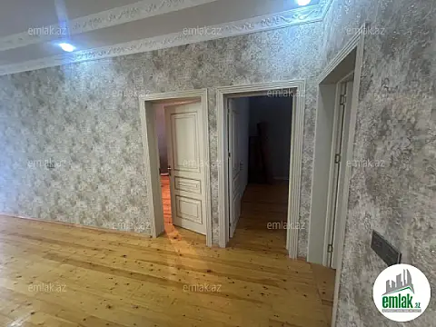Satılır 5 otaqlı həyət evi 160 m²