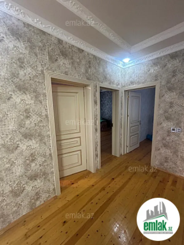 Satılır 5 otaqlı həyət evi 160 m²