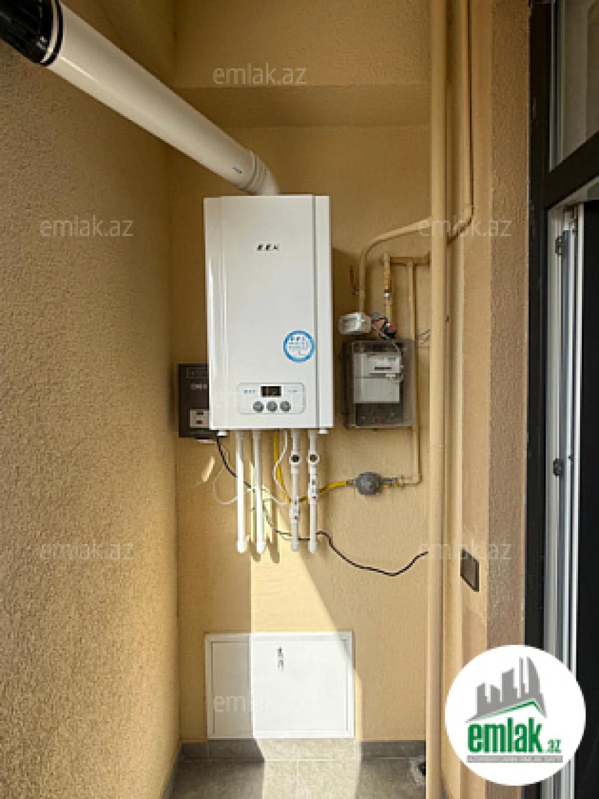 Satılır 3 otaqlı yeni tikili 105 m²