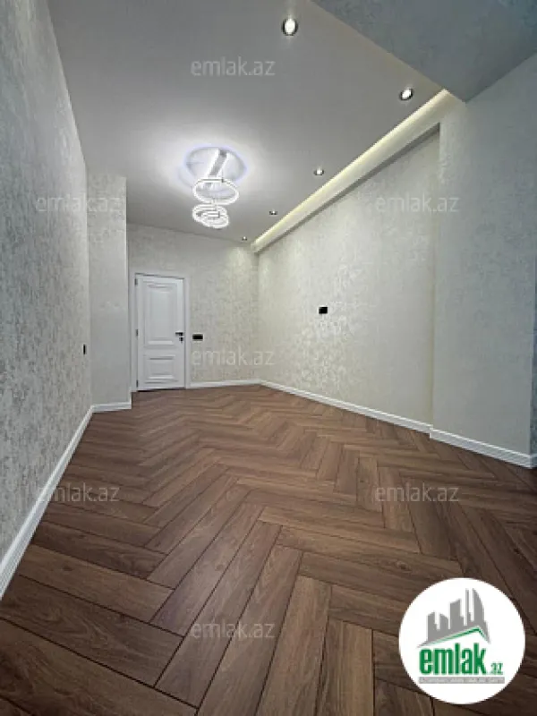 Satılır 3 otaqlı yeni tikili 105 m²