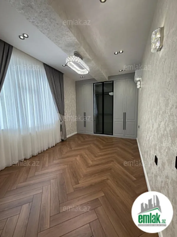 Satılır 3 otaqlı yeni tikili 105 m²