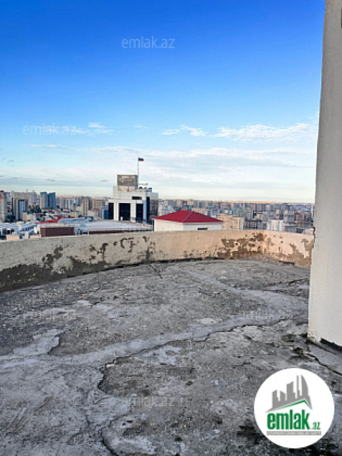 Satılır 4 otaqlı yeni tikili 210 m²