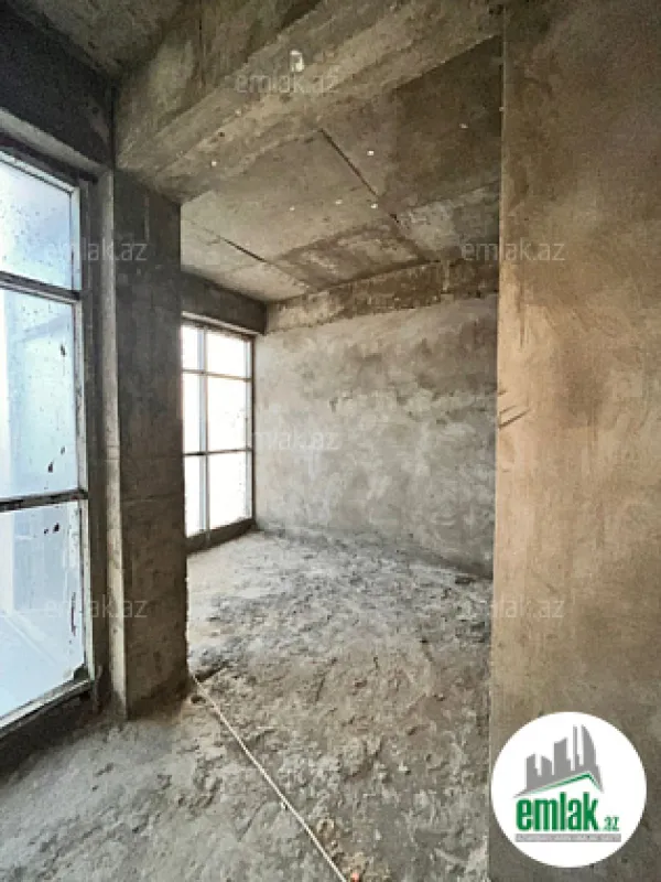 Satılır 4 otaqlı yeni tikili 210 m²