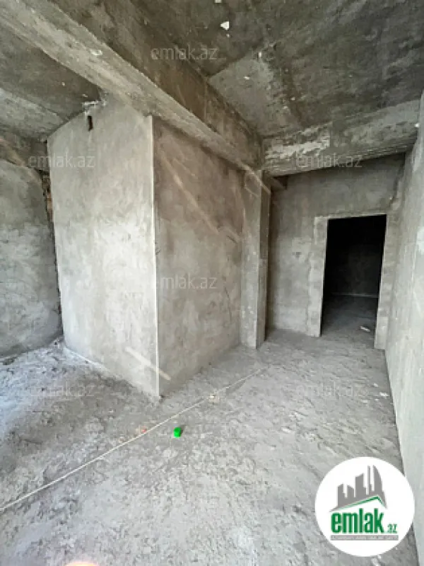 Satılır 4 otaqlı yeni tikili 210 m²