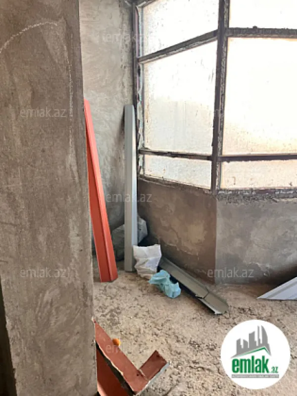 Satılır 4 otaqlı yeni tikili 210 m²