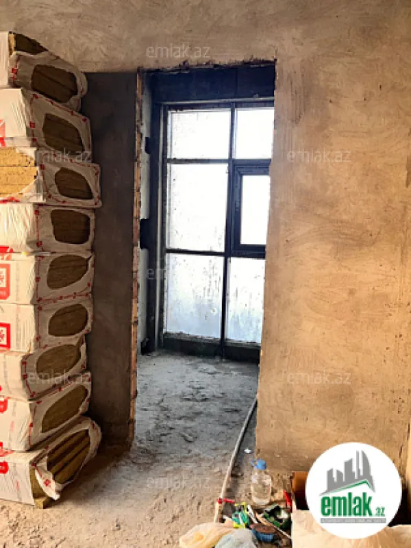 Satılır 4 otaqlı yeni tikili 210 m²