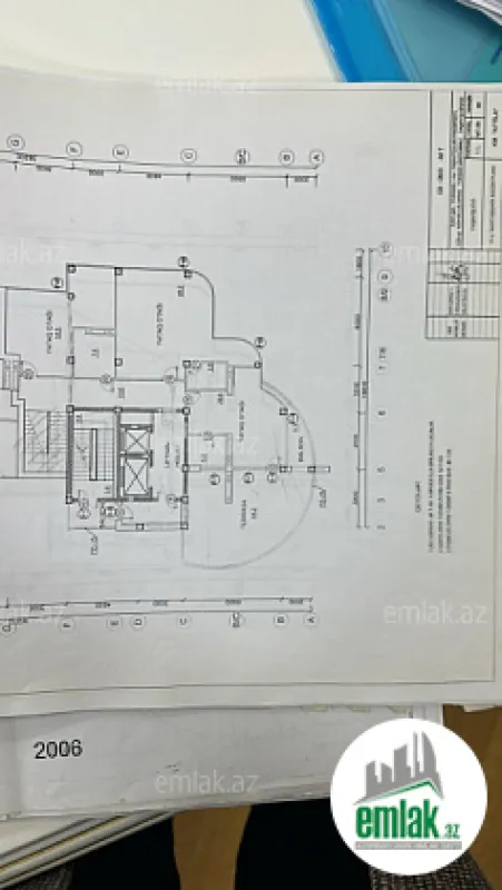 Satılır 4 otaqlı yeni tikili 210 m²