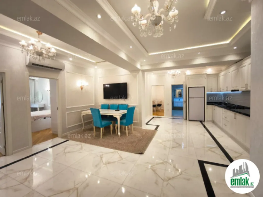 Satılır 4 otaqlı yeni tikili 140 m²