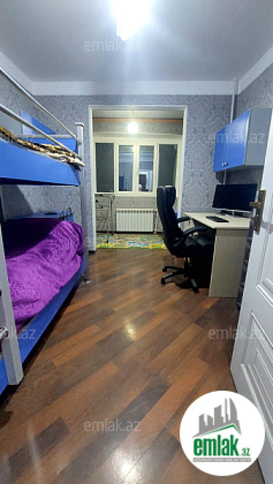 Satılır 3 otaqlı köhnə tikili 75 m²