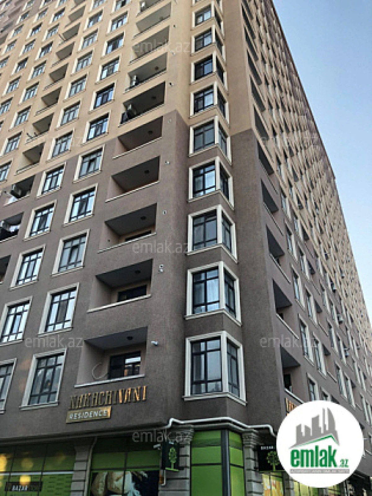 Satılır 2 otaqlı yeni tikili 68 m²