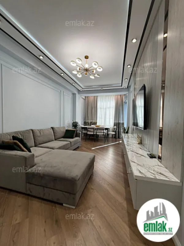 Satılır 3 otaqlı yeni tikili 118 m²