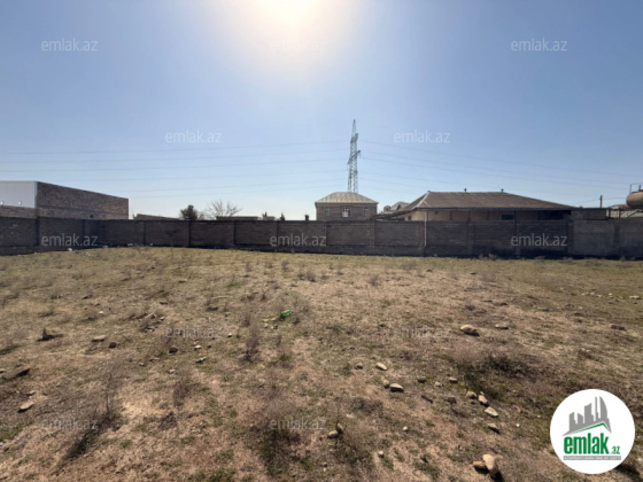 Satılır torpaq sahəsi 12 m²