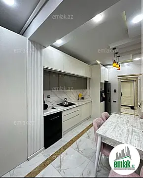 Satılır 2 otaqlı yeni tikili 101 m²